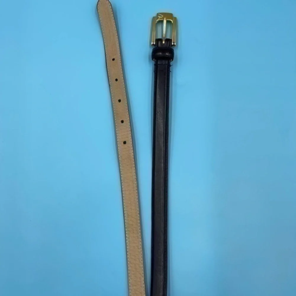 Vtg 90’s Skinny Leather Liz Claiborne Belt